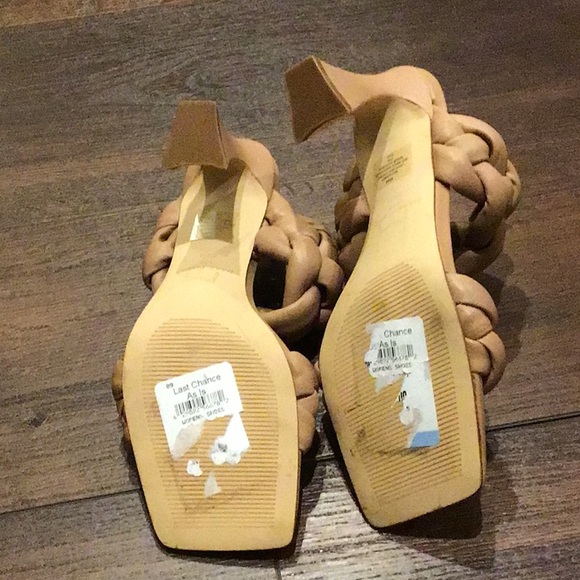 Marc Fischer NWT Hammy breaded straps in Beige with square Toe Heel Sandal. - Picture 7 of 7